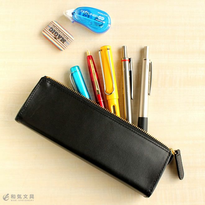 革製 ペンケース イタリア フィレンツェ 万年筆 伝統工芸品 職人技 甘辛く 