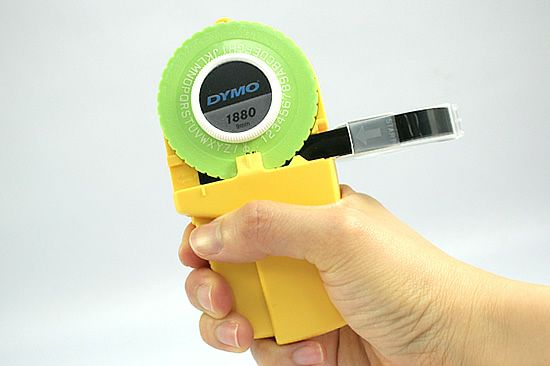 ダイモ DYMO ザ・エンボッシング 通販 文房具の和気文具 ダイモ DYMO ザ・エンボッシング 通販 文房具の和気文具