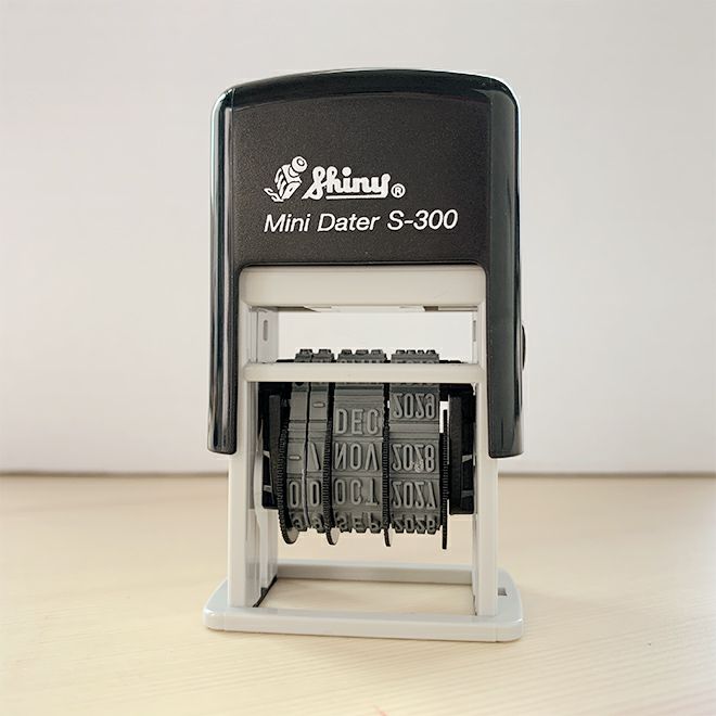 シャイニー Shiny Mini Dater[日付スタンプ] ◇ 通販 文房具の和気文具